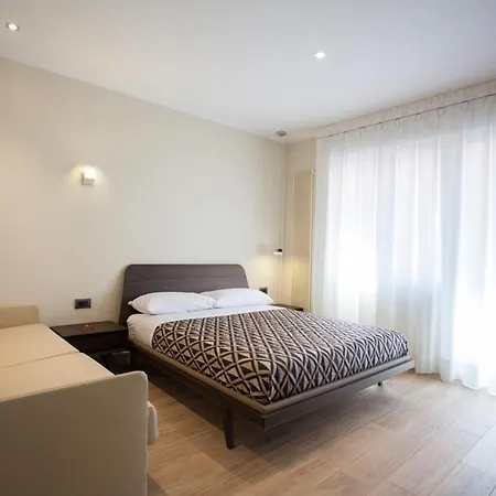 Casa Di Lucia 4*