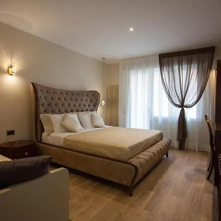 Bed & Breakfast Casa Di Lucia 4*