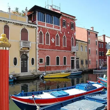 Casa Di Lucia *