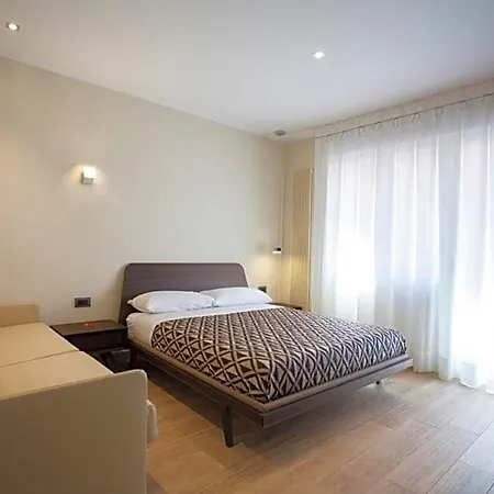 Casa Di Lucia Bed & Breakfast 4*