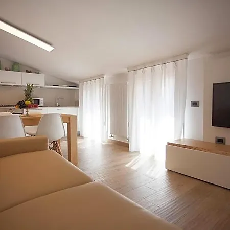 Casa Di Lucia